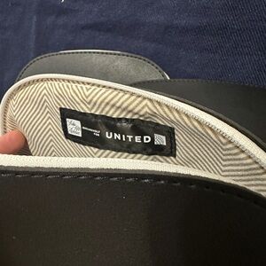 3 UNITED Airlines Travel Kit Pouch in Black with white Trim